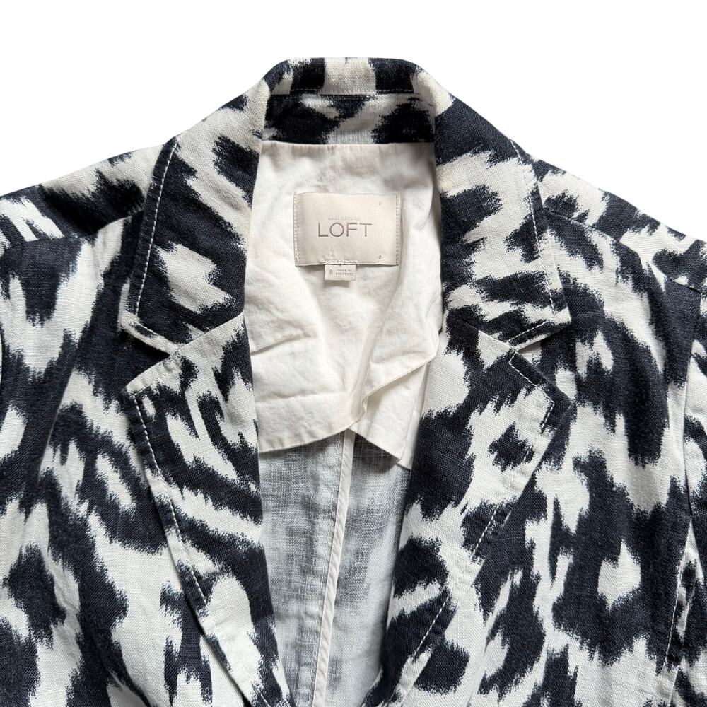 LOFT Blue White Ikat Print Blazer Size 8 Lightweight Jacket Career Casual Work - Picture 3 of 10